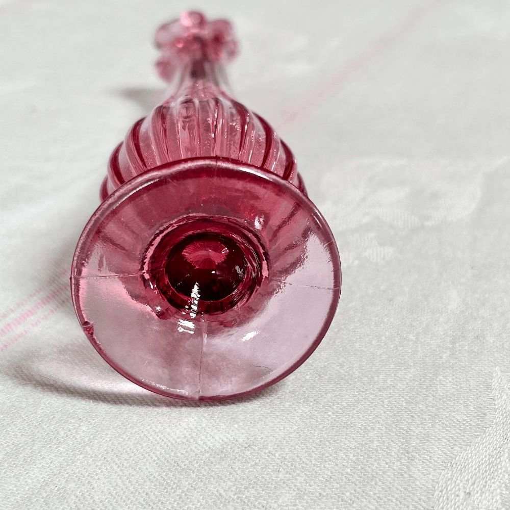 Vintage 12-inch Fenton Thumbprint Pink Column Stretch/Sling Vase - Picture 4 of 7